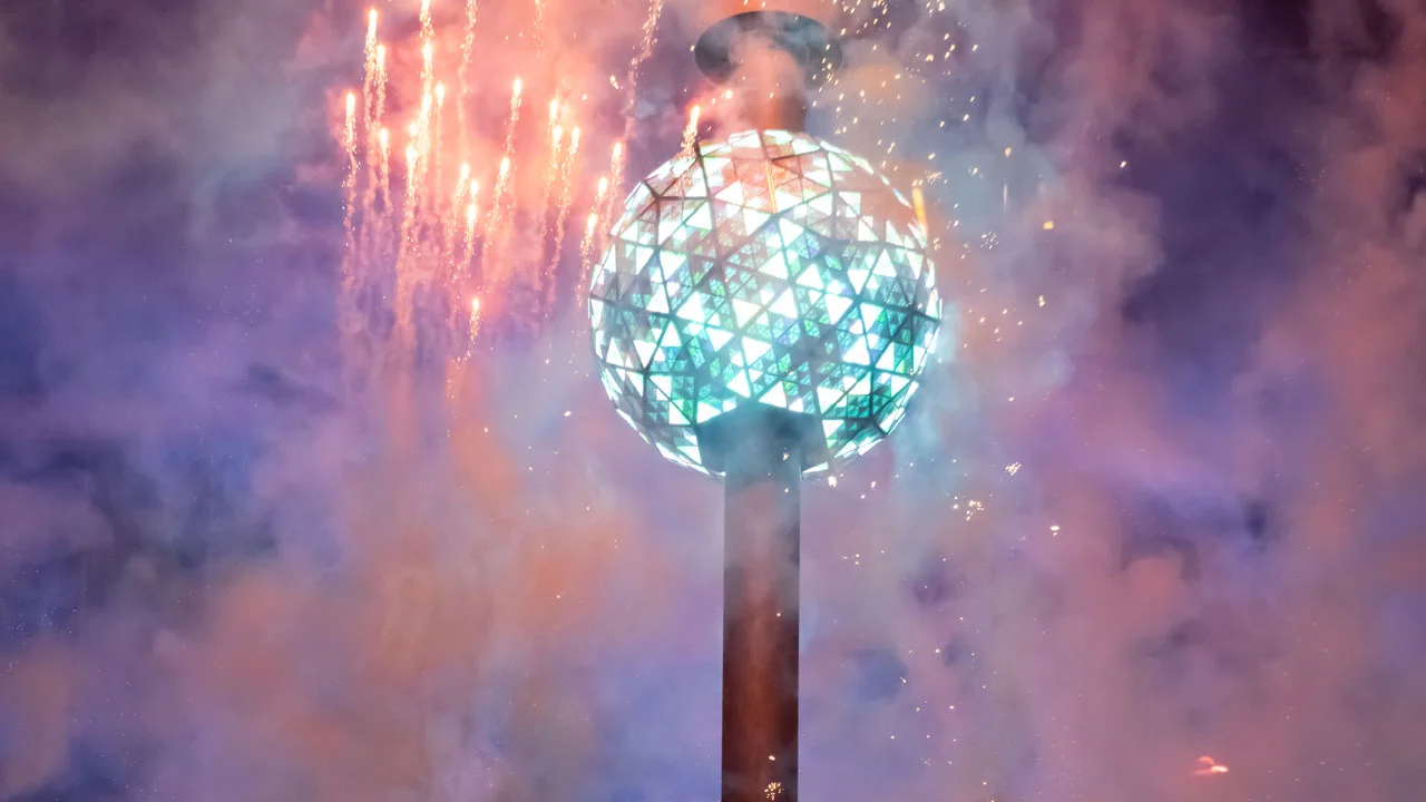 How Does the New York Ball Drop Work