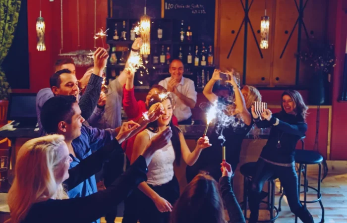 How to Host a New Year’s Eve Party on a Budget (1)