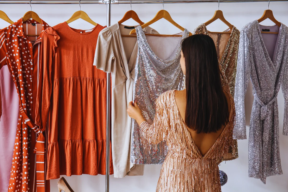 What to Wear on NYE 2025 Style Tips That Work Whether You’re Going Out or Staying In